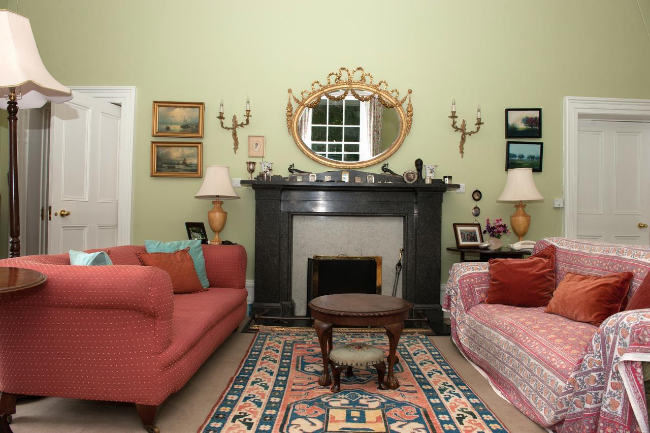 Lough Bawn House Bed & Breakfast Collinstown  Eksteriør bilde